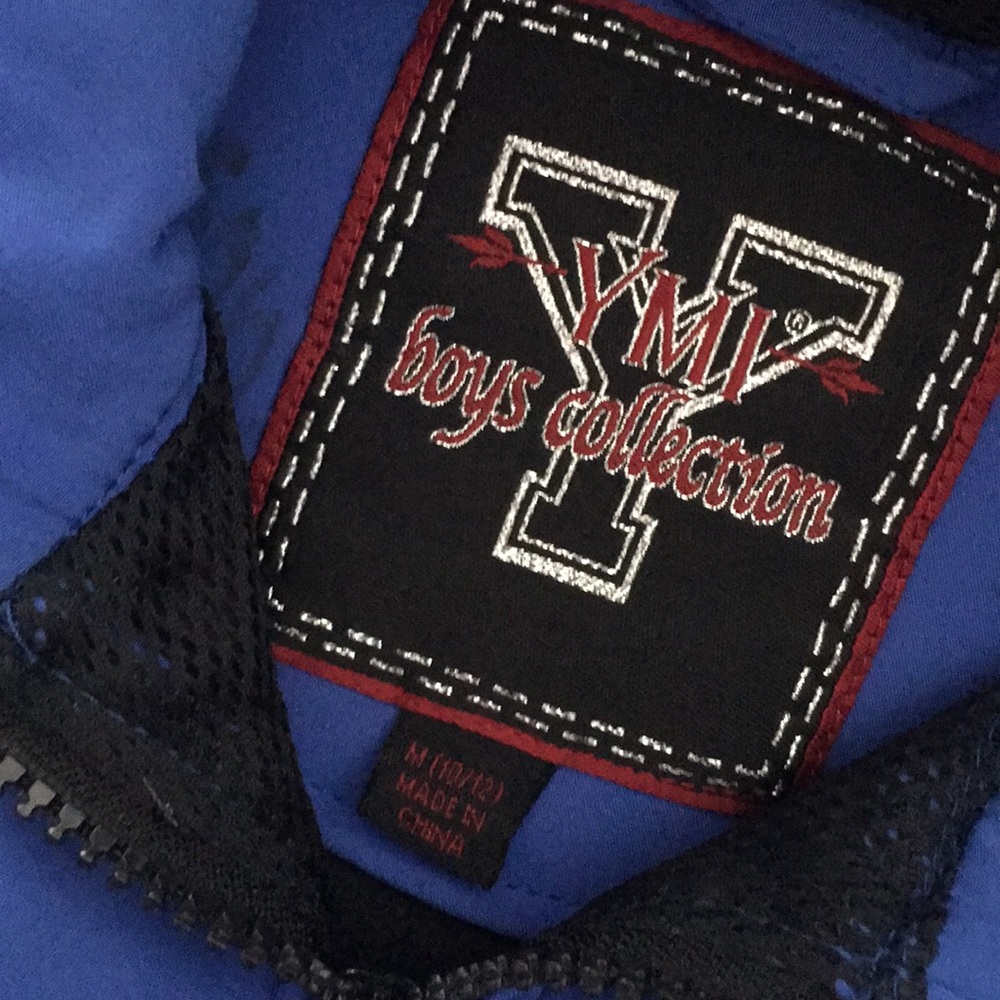 Boys blue jacket - Picture 2 of 4